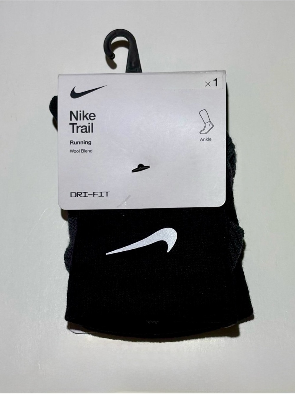 Nike Trail Dri-FIT Ankle Running Socks - Black with White Swoosh